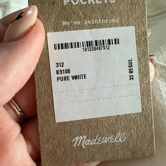 Madewell NWT 10" High-Rise Skinny Crop Jeans: Button-Front Edition - Picture 6 of 16